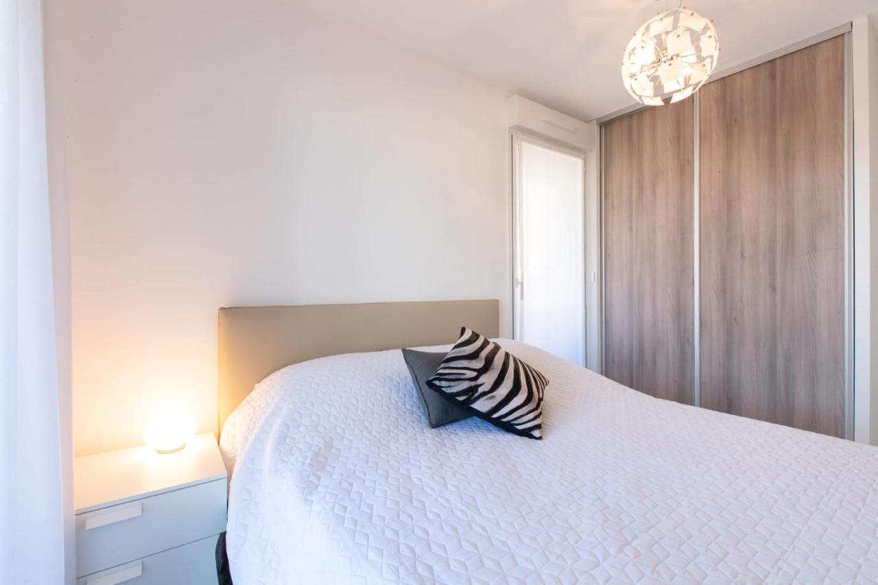 Renovated 2-Br Apartment With Terrace And Pool Cannes Kültér fotó